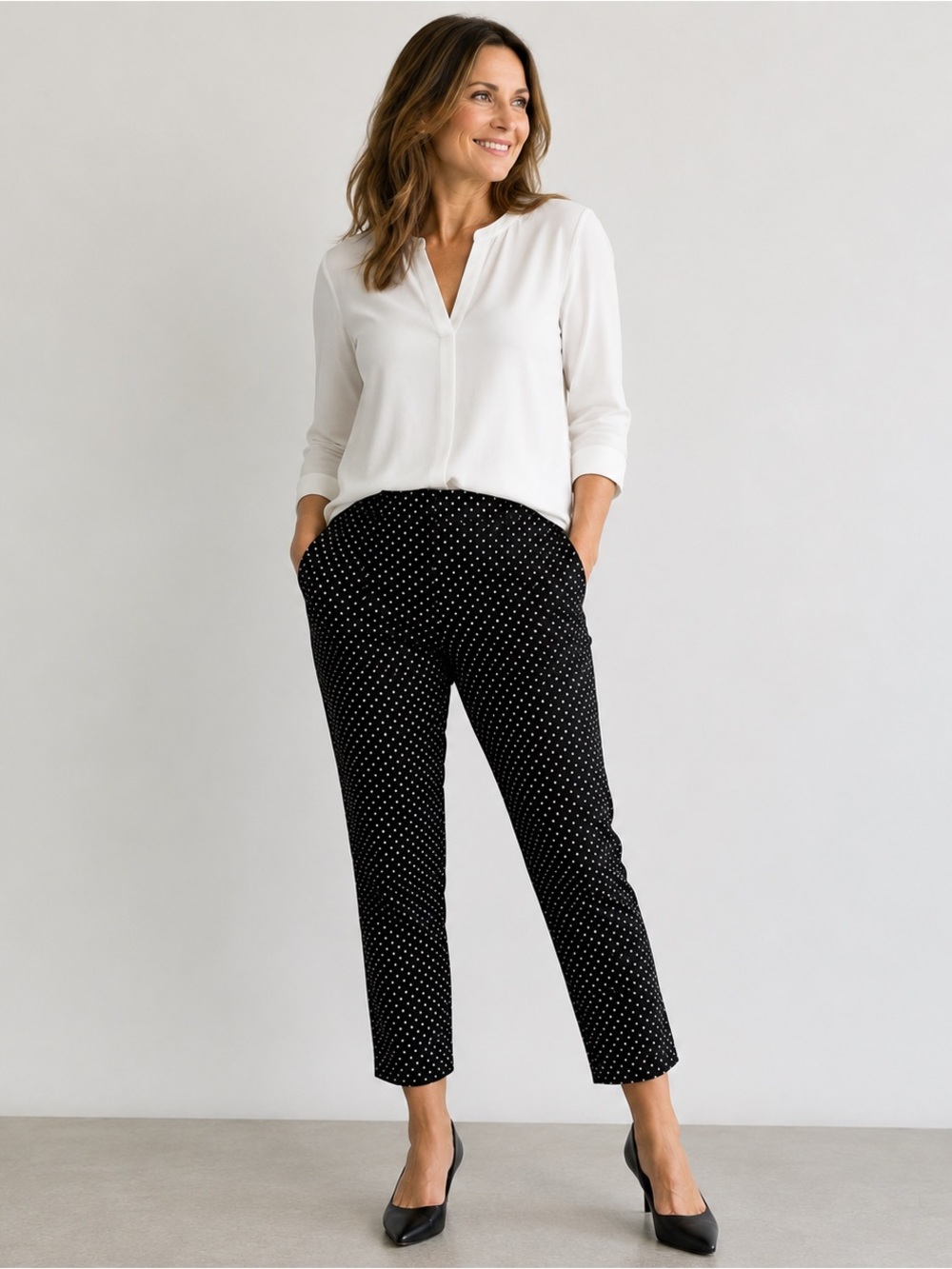 Chicos Women Polka Dot Cropped Pants Black White Stretch Slim Ankle